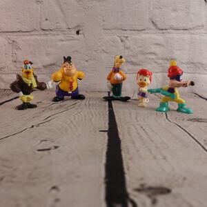 Kellog's Set Of 5 Ducktales And Goof Troop Action Figures